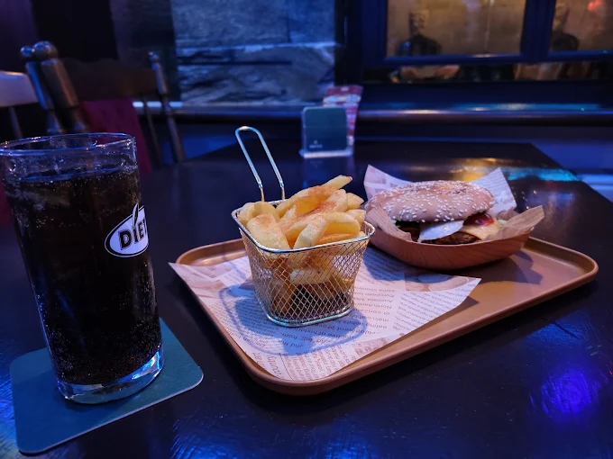 restaurant